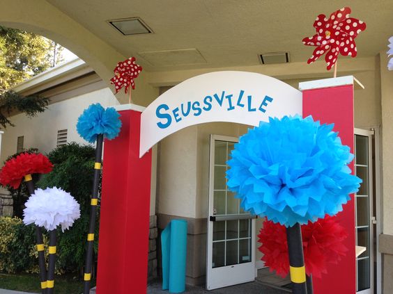 Welcome to Seussville Dr. Seuss Party