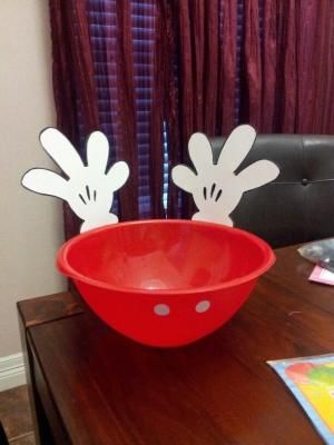 Mickey Mouse Serving Bowl Mickey Mouse Serving Bowl