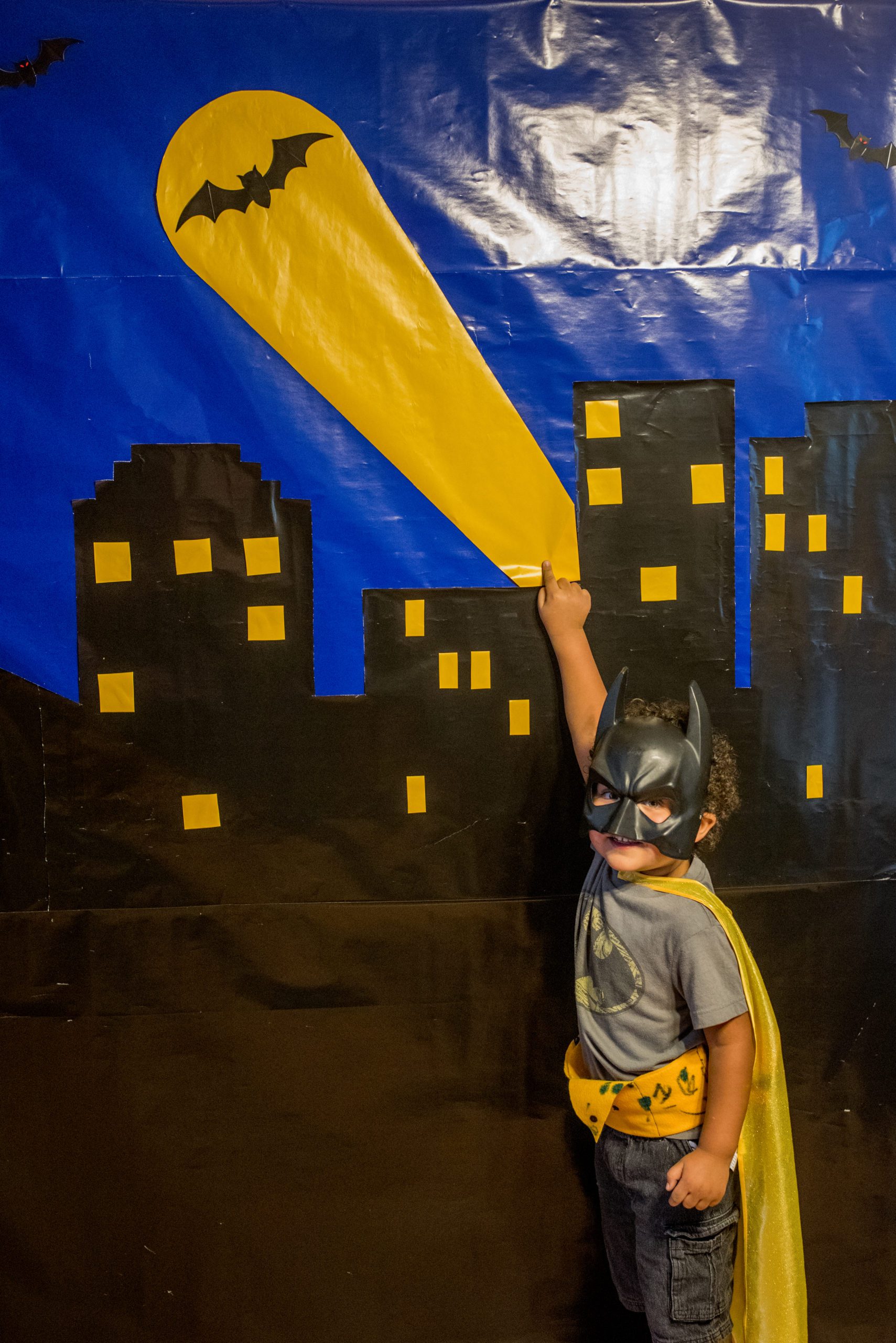 Gotham Backdrop Gotham Backdrop - Batman Party
